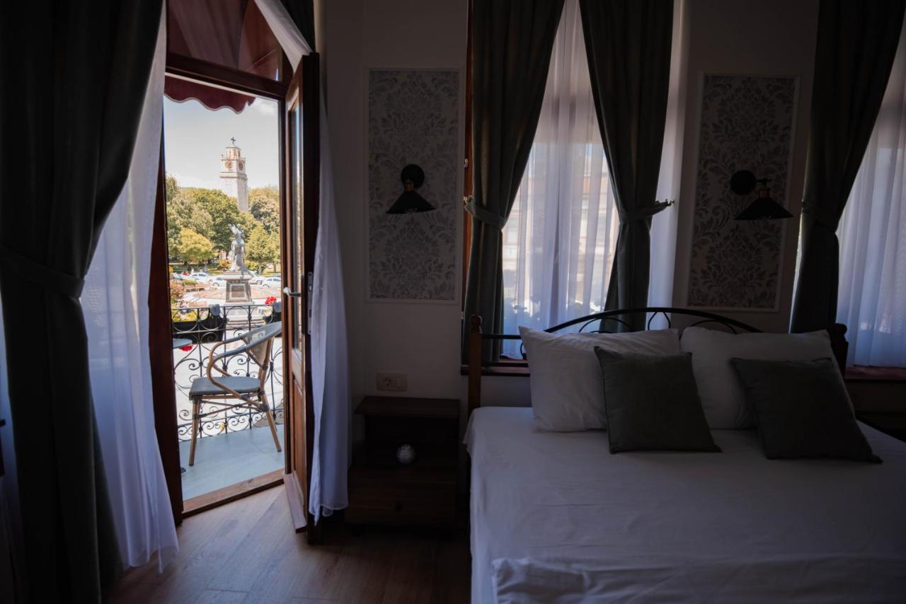 City House Central Bitola Bagian luar foto