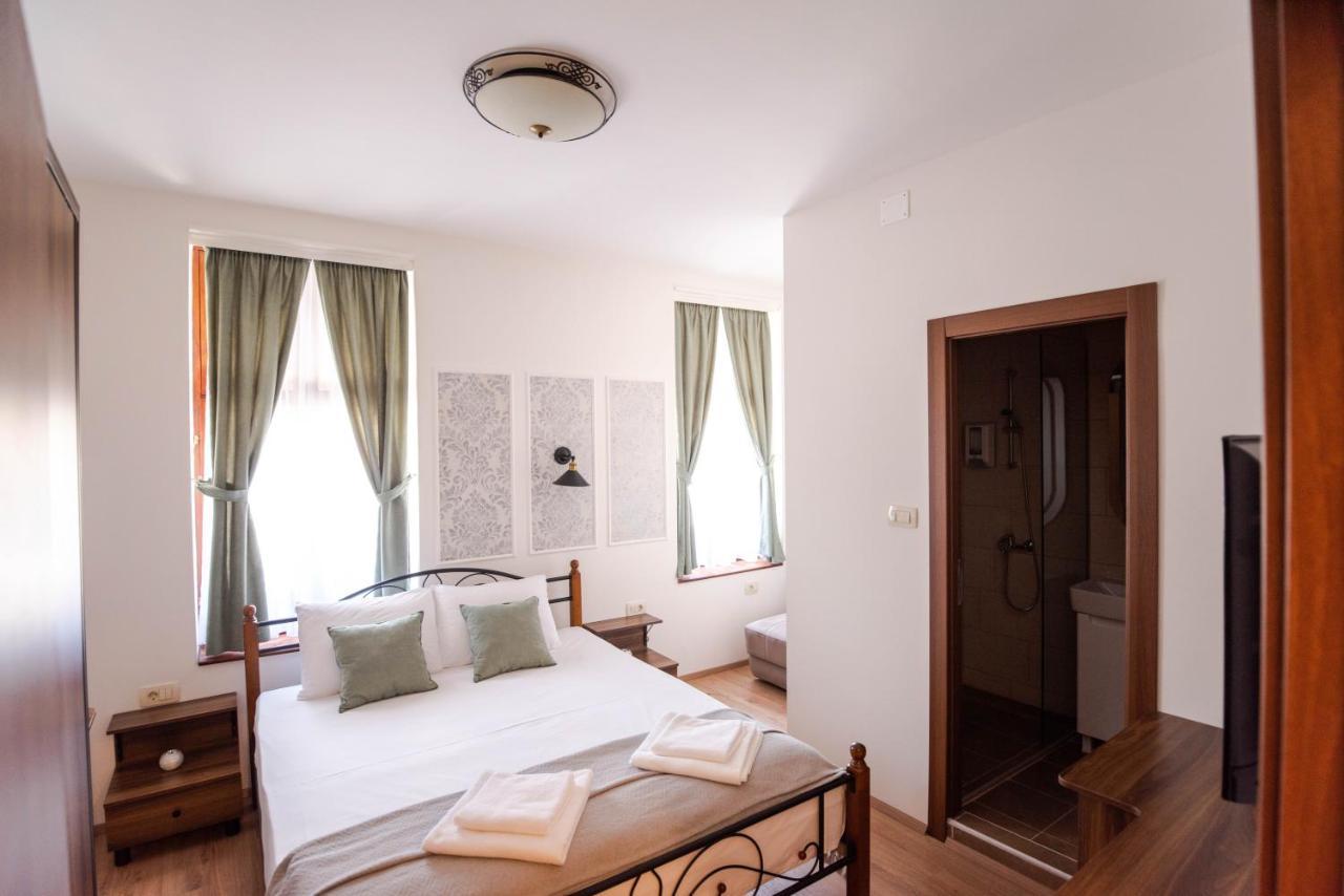 City House Central Bitola Bagian luar foto