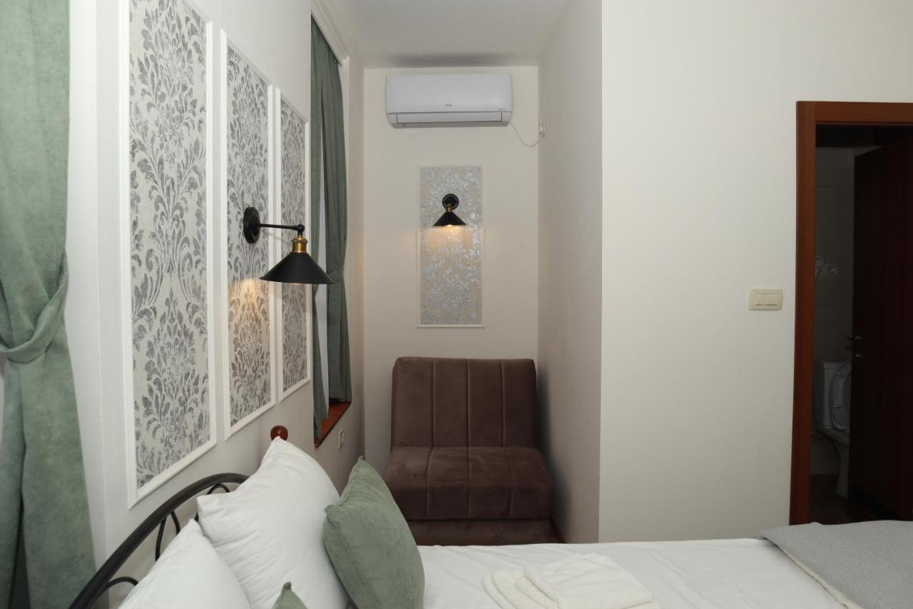 City House Central Bitola Bagian luar foto