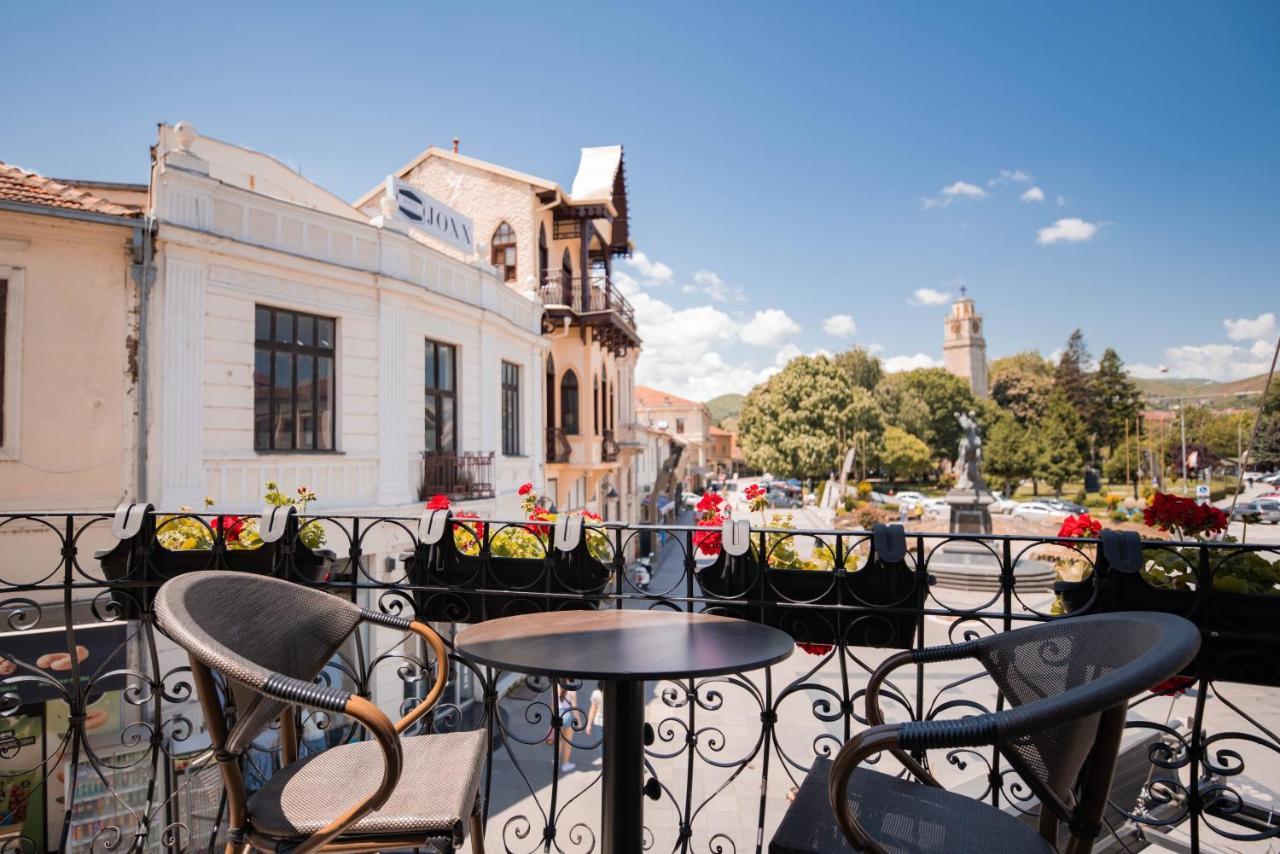 City House Central Bitola Bagian luar foto