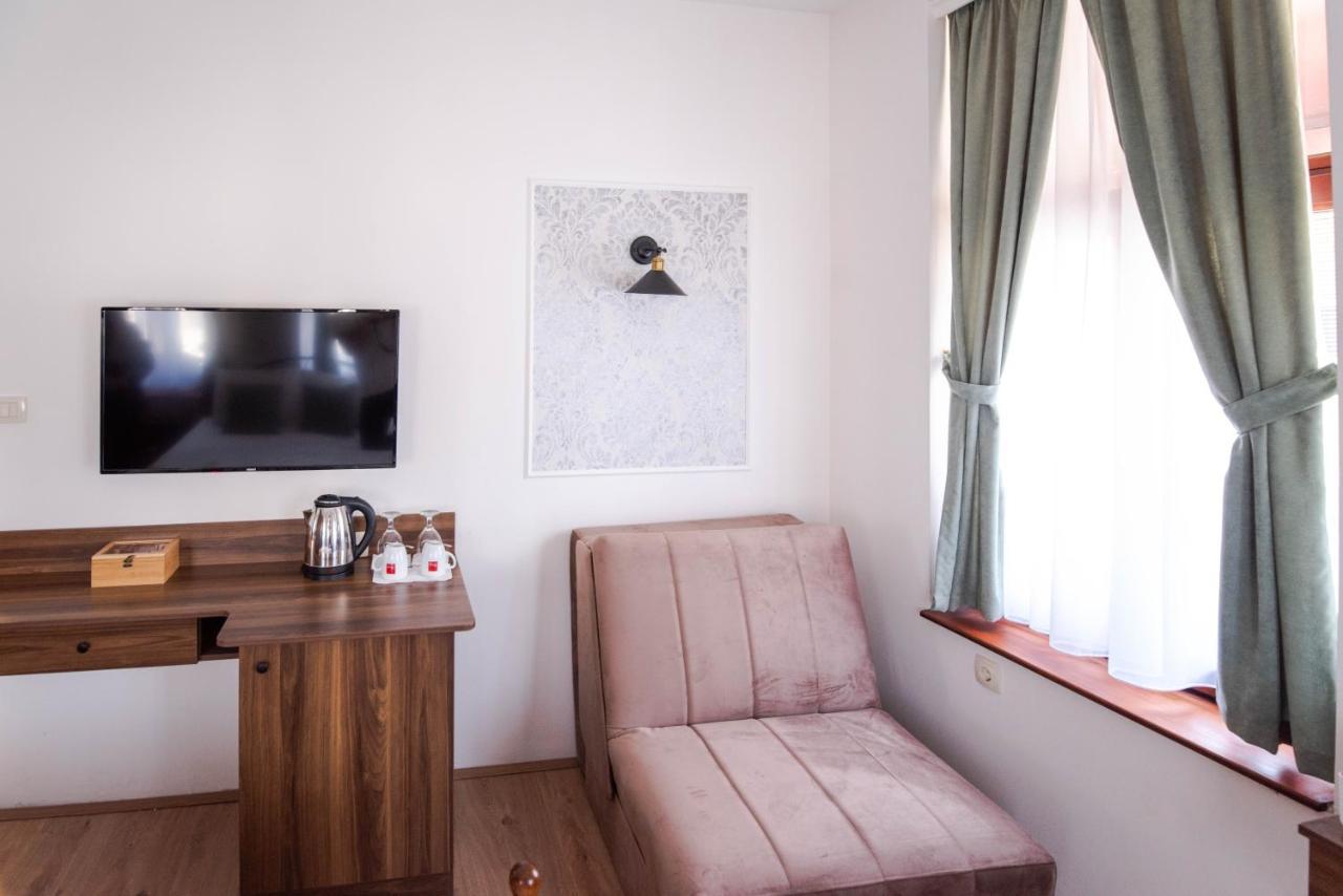 City House Central Bitola Bagian luar foto